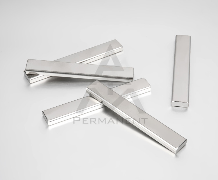 Bar magnet nickel coating with neodymium and praseodymium