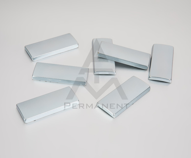 Tile shape permanent magnet with neodymium magnetic material R105xR118x46mm